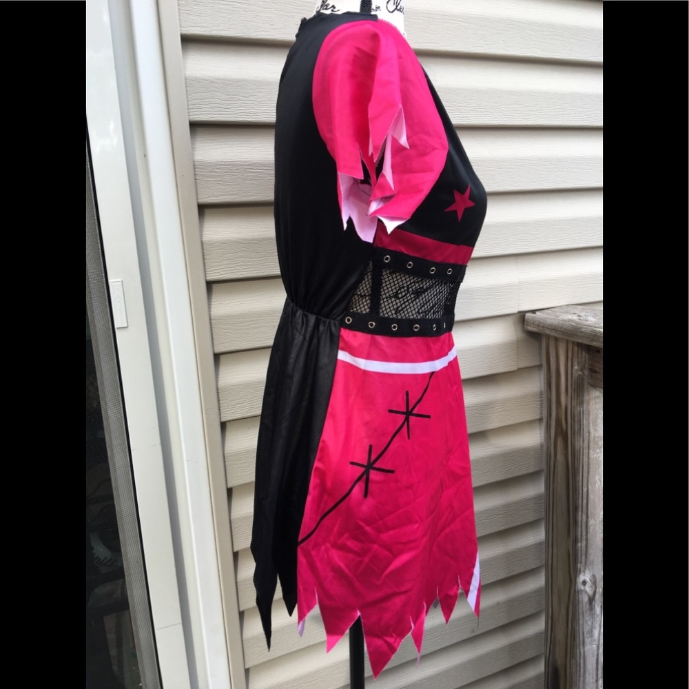 Costume for a young girl size 12-14 - Picture 2 of 8